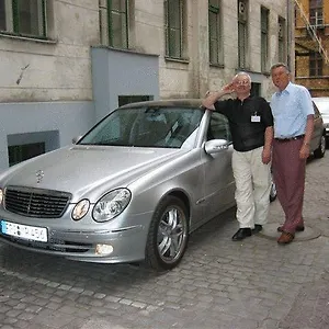 Amadeus 2* Berlin